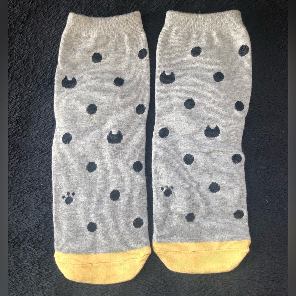 $1 Add On - Grey Polka Dot Cat Women’s Socks New Without Tags
